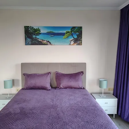 ивела Apartamento *